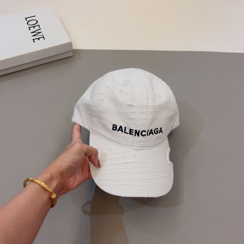 BALENCIAGA